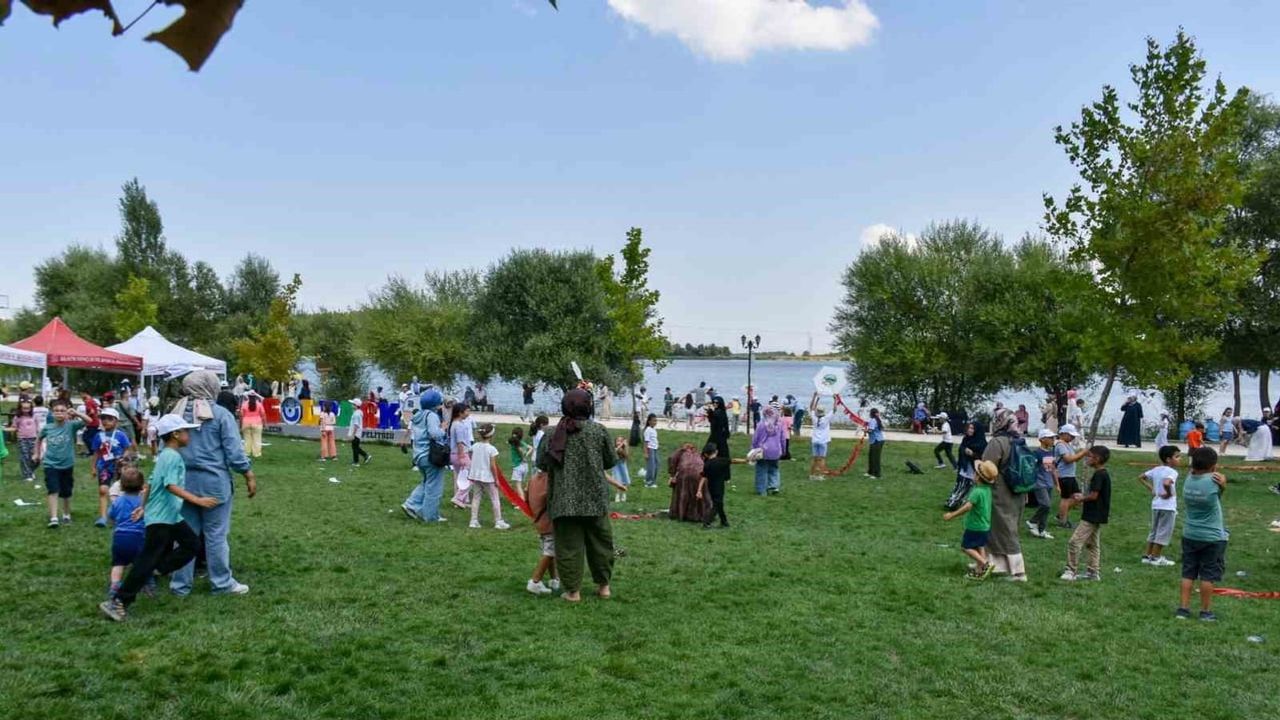 Bilecik'te yazı ilimle geçiren 7 bin 940 öğrenci kurslarla vedalaştı