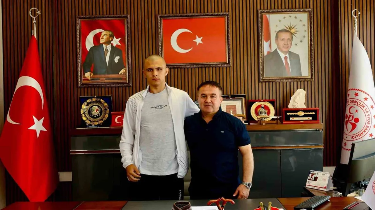 Bilecikli genç yetenek Doruk Yılmaz Türkiye ikincisi oldu