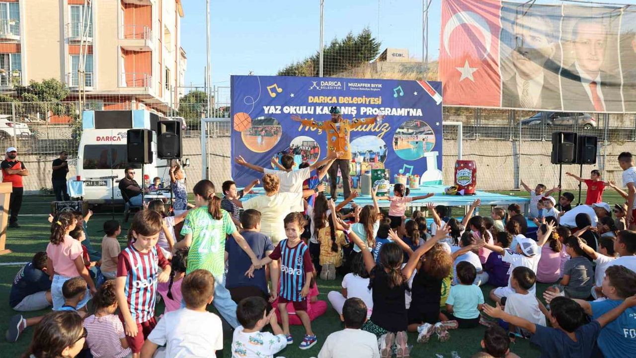 Binlerce çocuk Darıca'da 12 branşta yeteneklerini keşfetti