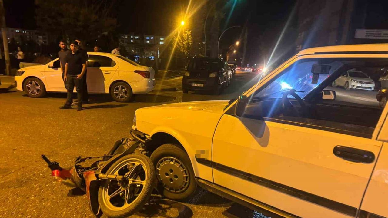 Birecik Meydan Mahallesi'nde trafik kazası: motosiklet sürücüsü yaralandı