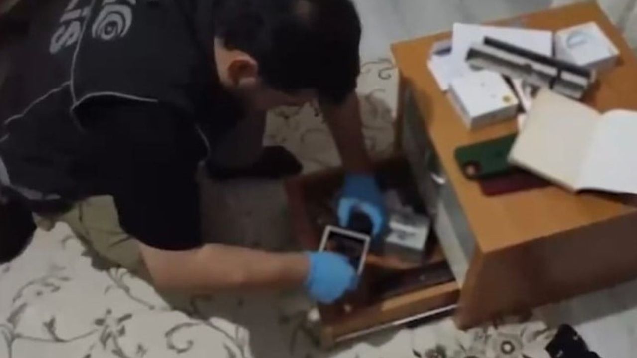Bitlis ve Tatvan'da eş zamanlı operasyonda 11 şüpheli tutuklandı