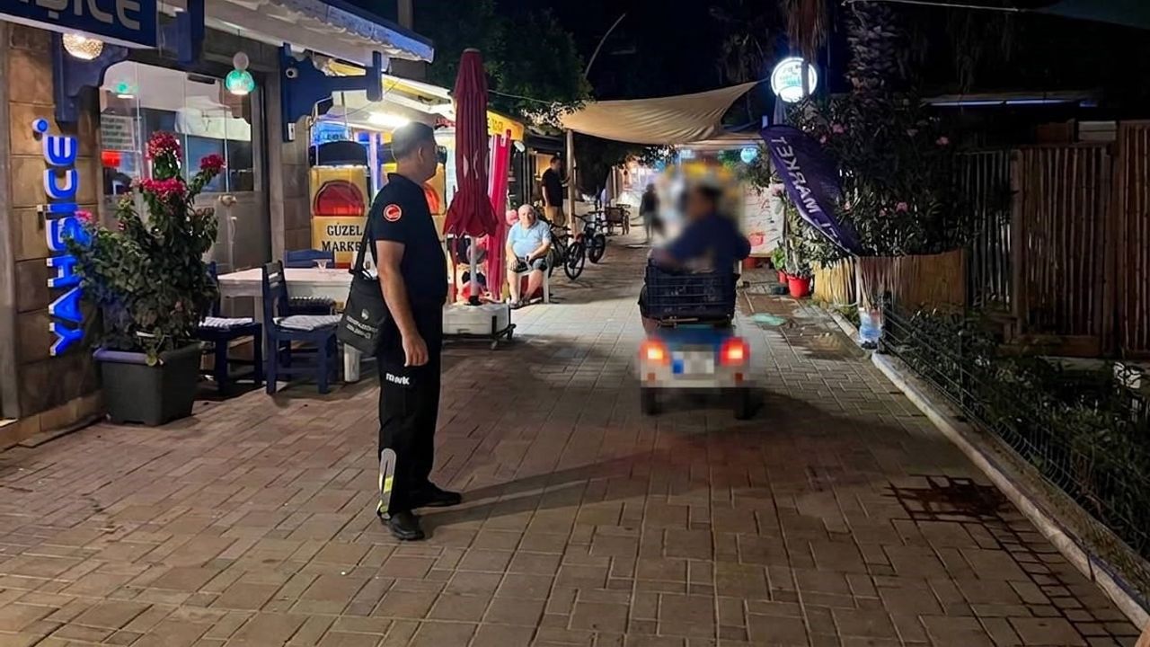 Bodrum’da yaya önceliği için kaldırım işgallerine sıkı takip