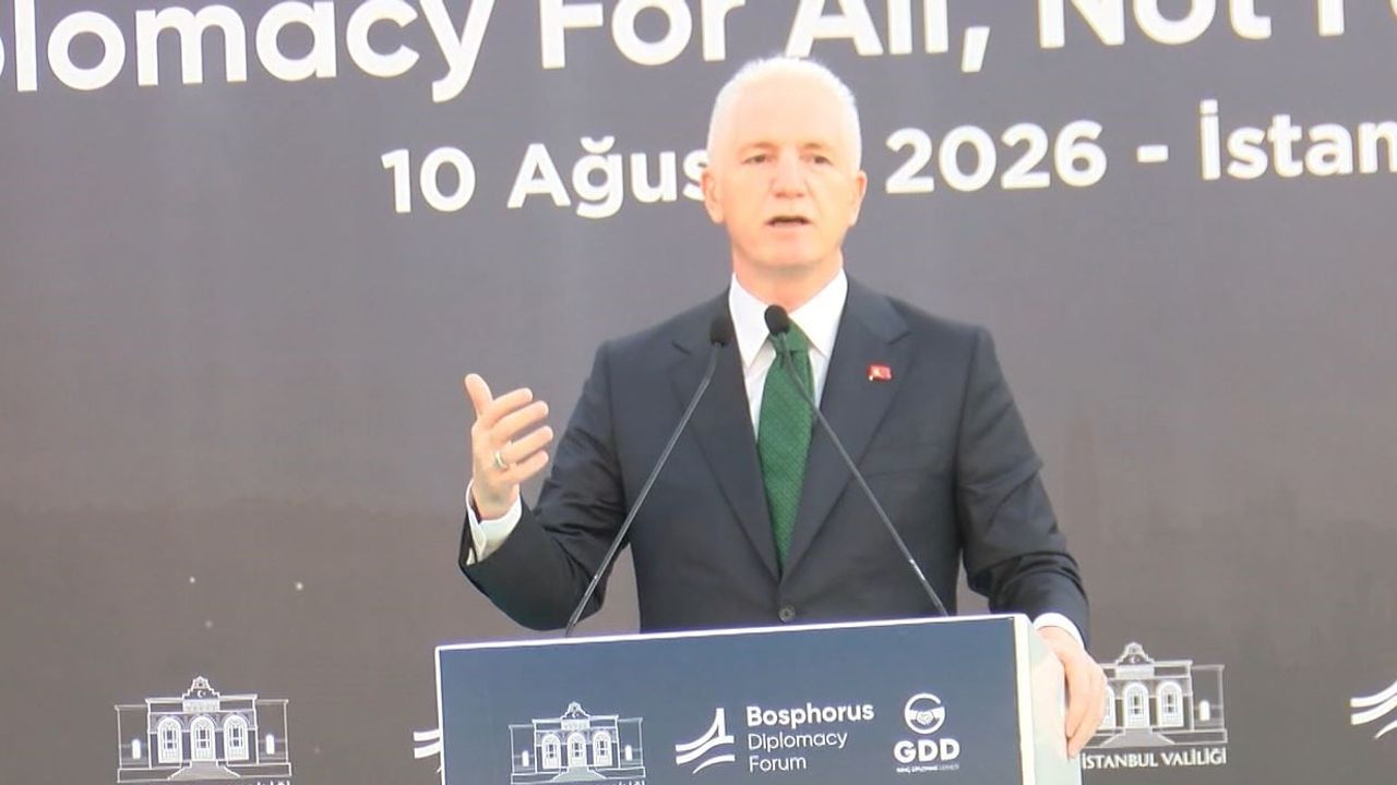 Boğaziçi diplomasi forumu öncesi gala: gençlerden barış ve hoşgörü vurgusu