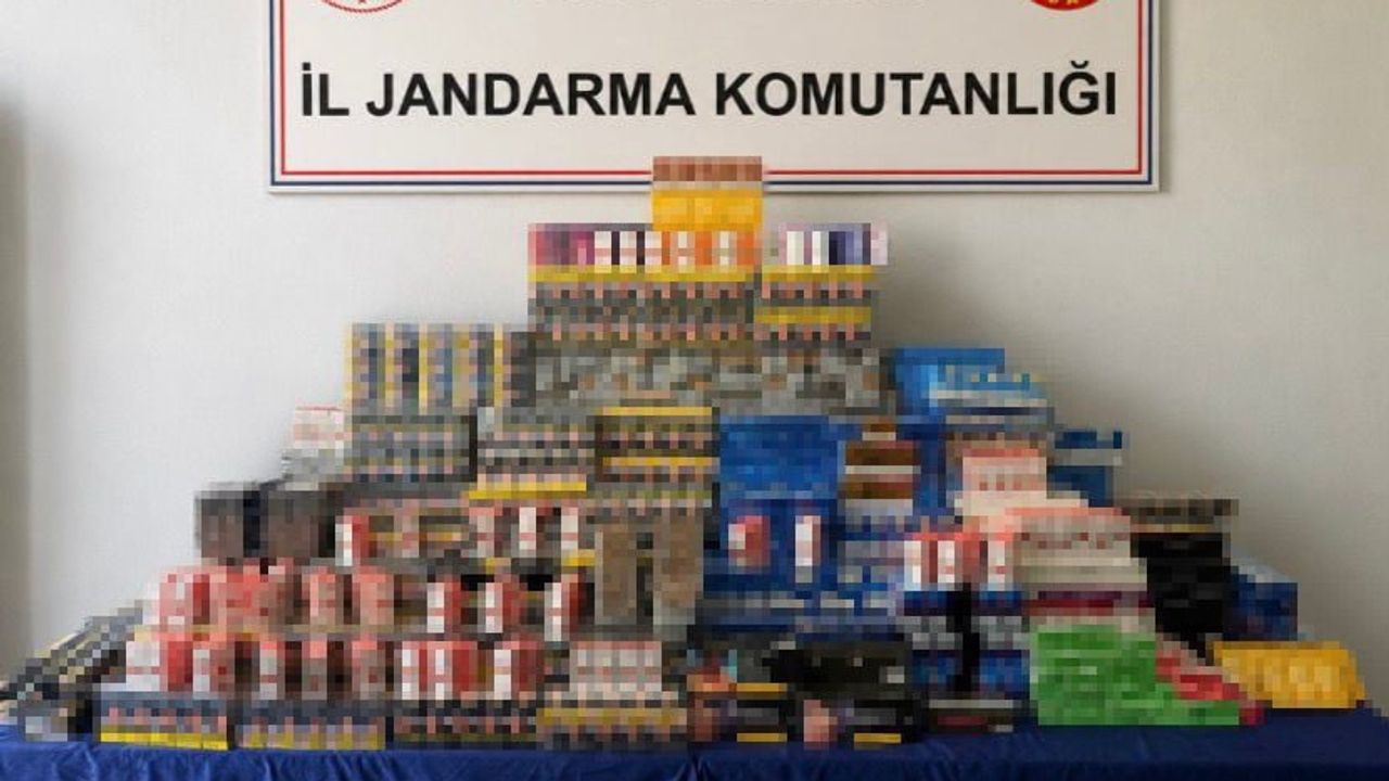 Bolu'da jandarma baskınında 1 milyon 150 bin liralık kaçak malzeme ele geçirildi