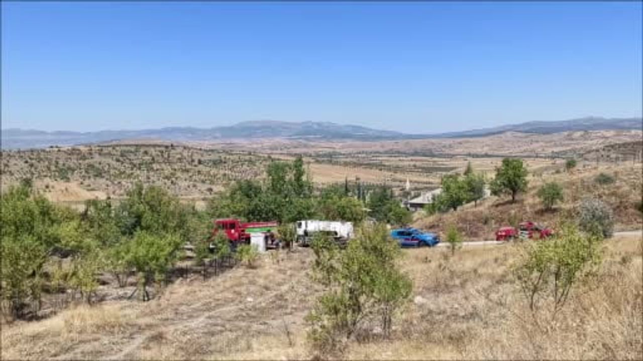 Bozkır'da anız yangını hızlı müdahaleyle yerleşime sıçramadan durduruldu