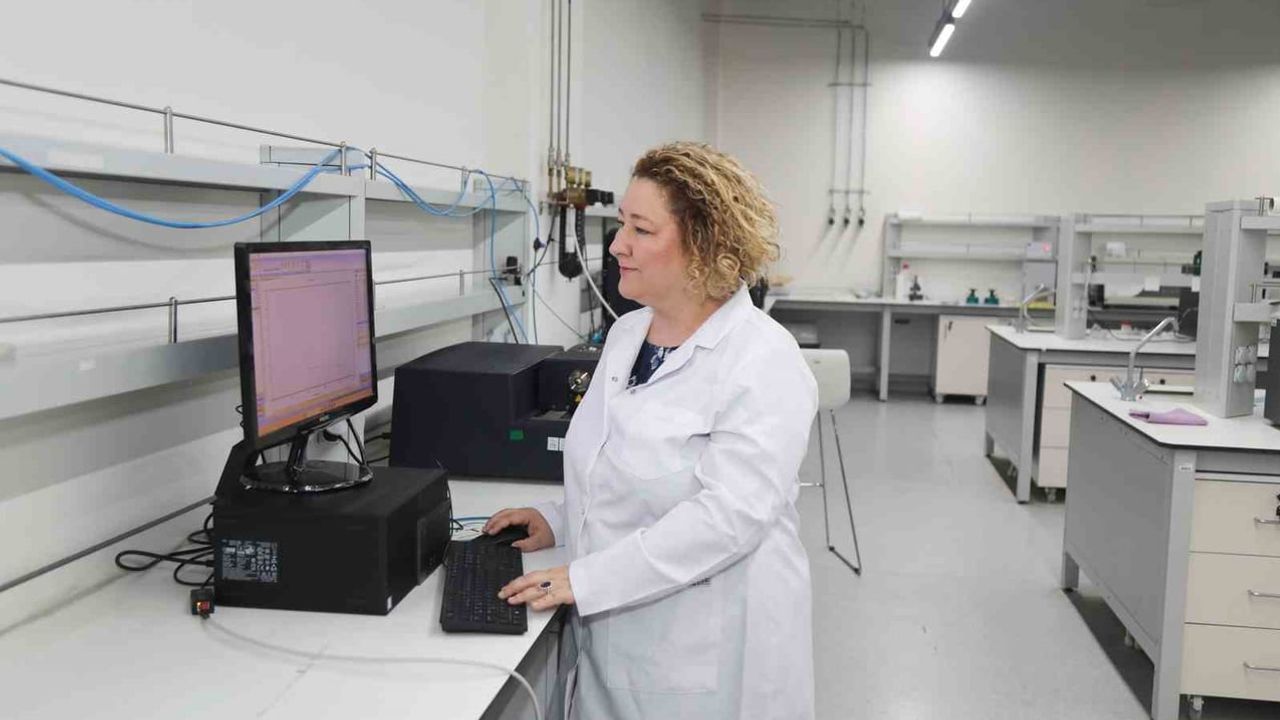 BTÜ'den kablo karmaşasını azaltacak biyobazlı giyilebilir sağlık platformu