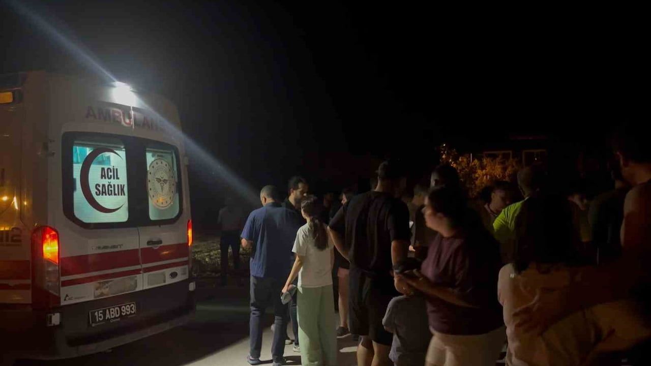 Burdur'da otomobilin çarptığı bisikletteki iki çocuk yaralandı