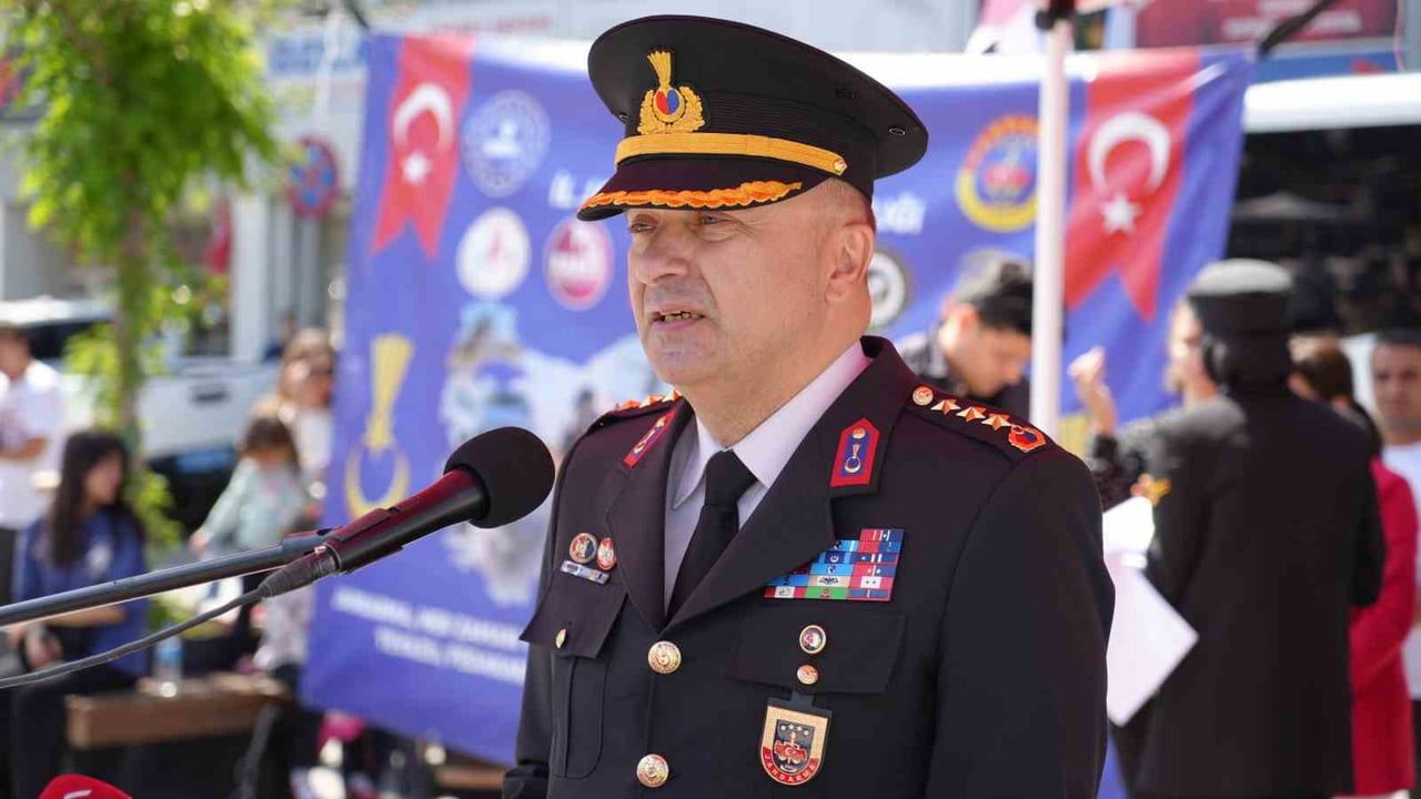 Burdur jandarma komutanlığına atama: Cüneyt Ağaça göreve başladı