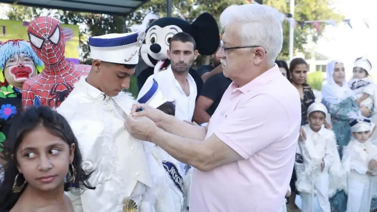 Burhaniye'de toplu sünnet geleneği ayaklı mesire alanında sürdürüldü
