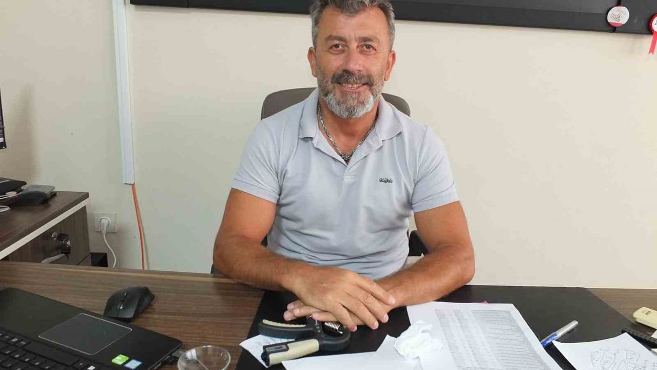 Burhaniye'de yaz spor okullarında 1.530 öğrenci 6 haftalık eğitime başladı