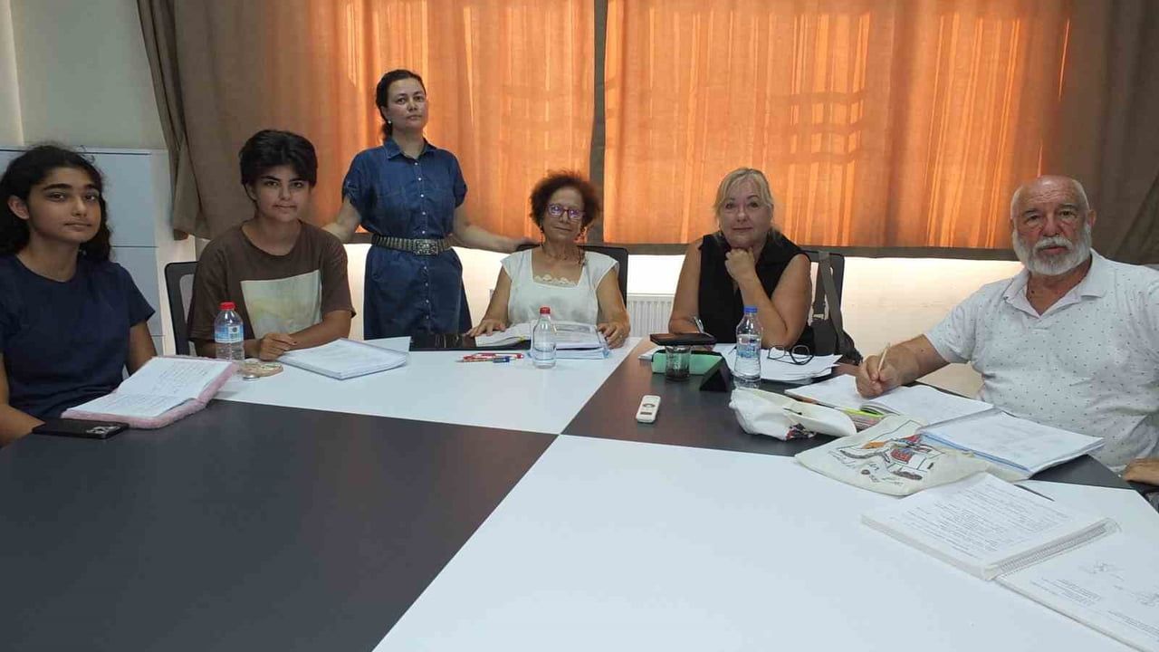 Burhaniye'de yunanca öğrenmek için yeni kurs