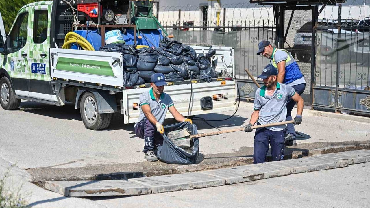Bursa'da altyapıya kapsamlı bahar temizlik seferberliği