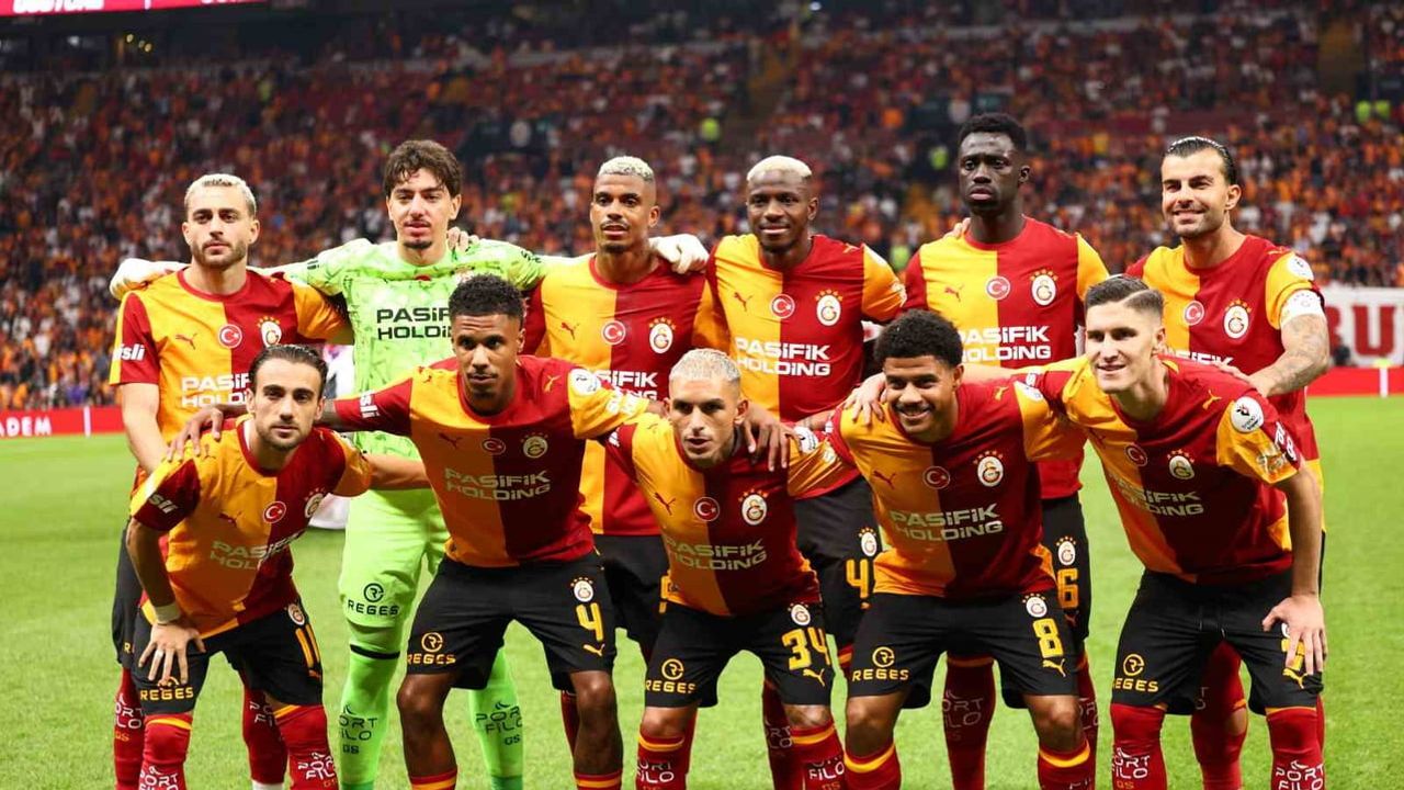 Buruk 11'de tek değişiklik yaptı: Jankat kalede başladı