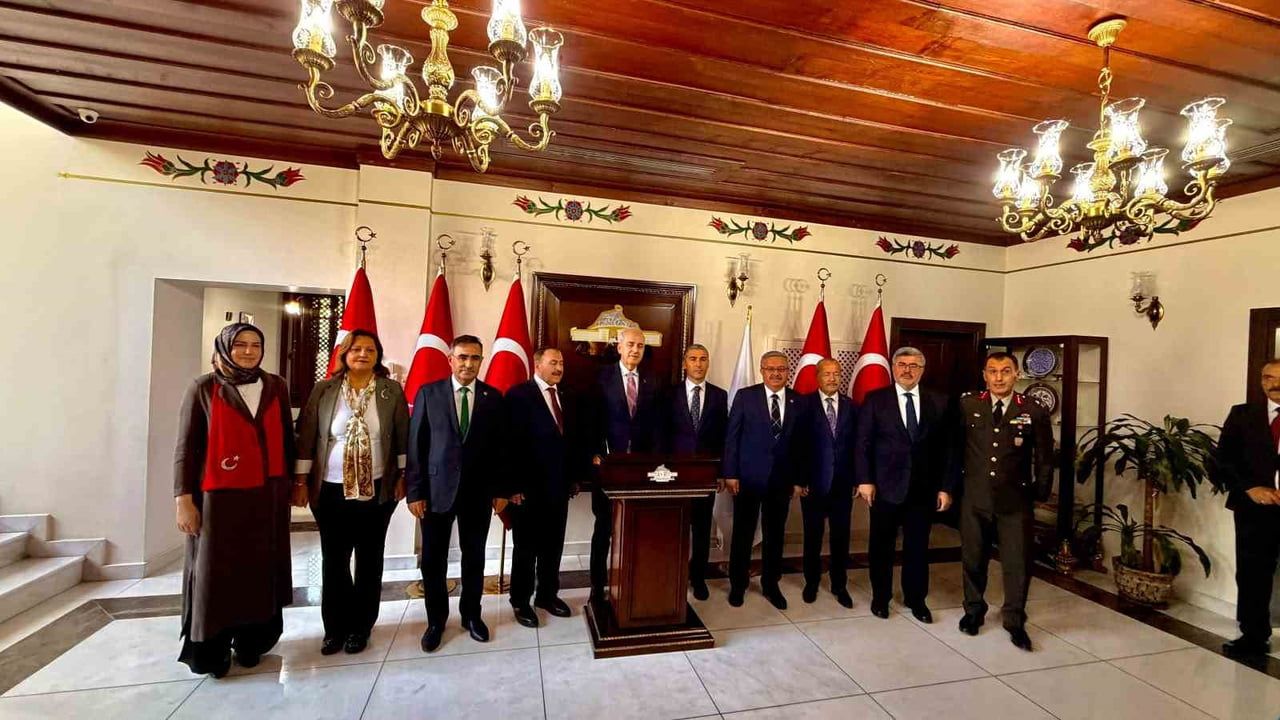 Büyük Taarruz anmasında TBMM başkanı Numan Kurtulmuş valilikte