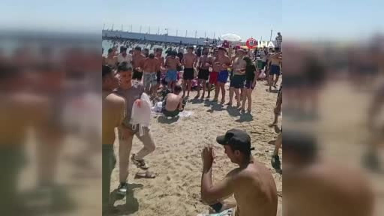 Caddebostan sahilinde hafta sonu kalabalığı ve yüksek sesle halay tepkisi