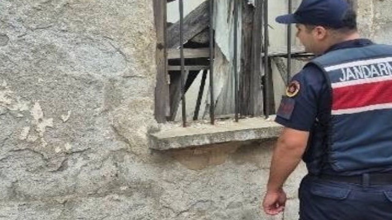 Çanakkale’de hafta boyu süren uygulamada 83 aranan yakalandı, 11 tutuklandı