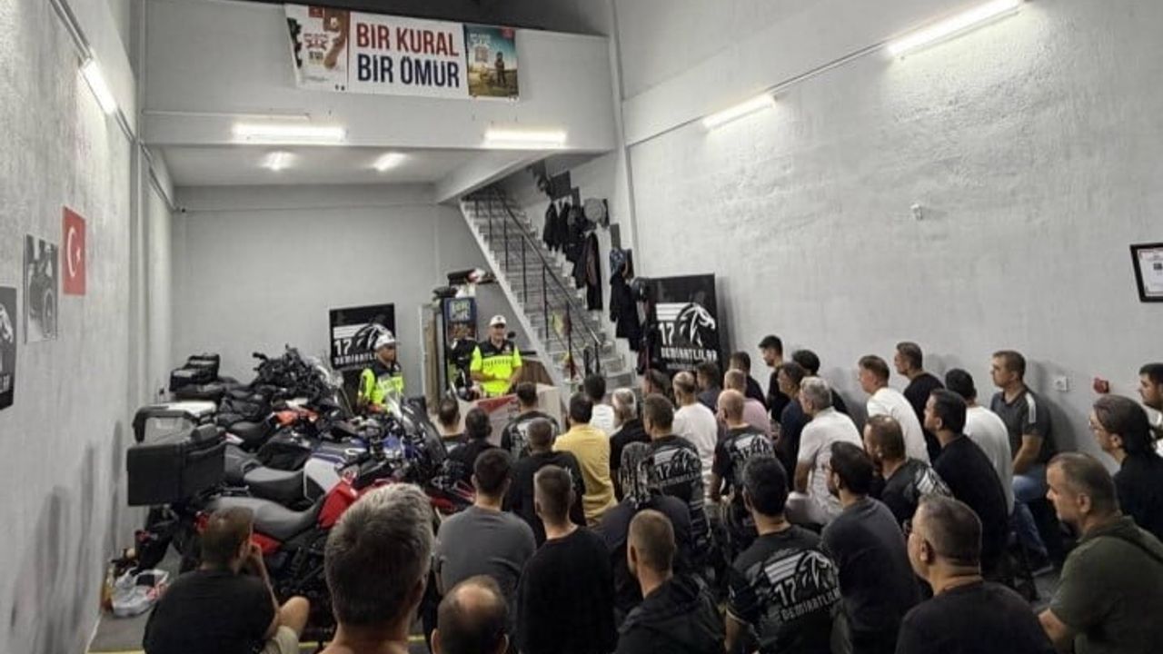 Çanakkale'de jandarmadan motosiklet ve motorlu bisiklet denetimi