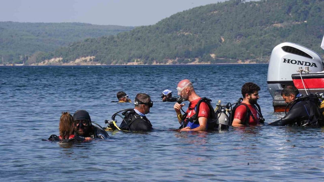 Çanakkale’de tarih ve deniz iç içe gençlere ücretsiz dalış ve yelken deneyimi