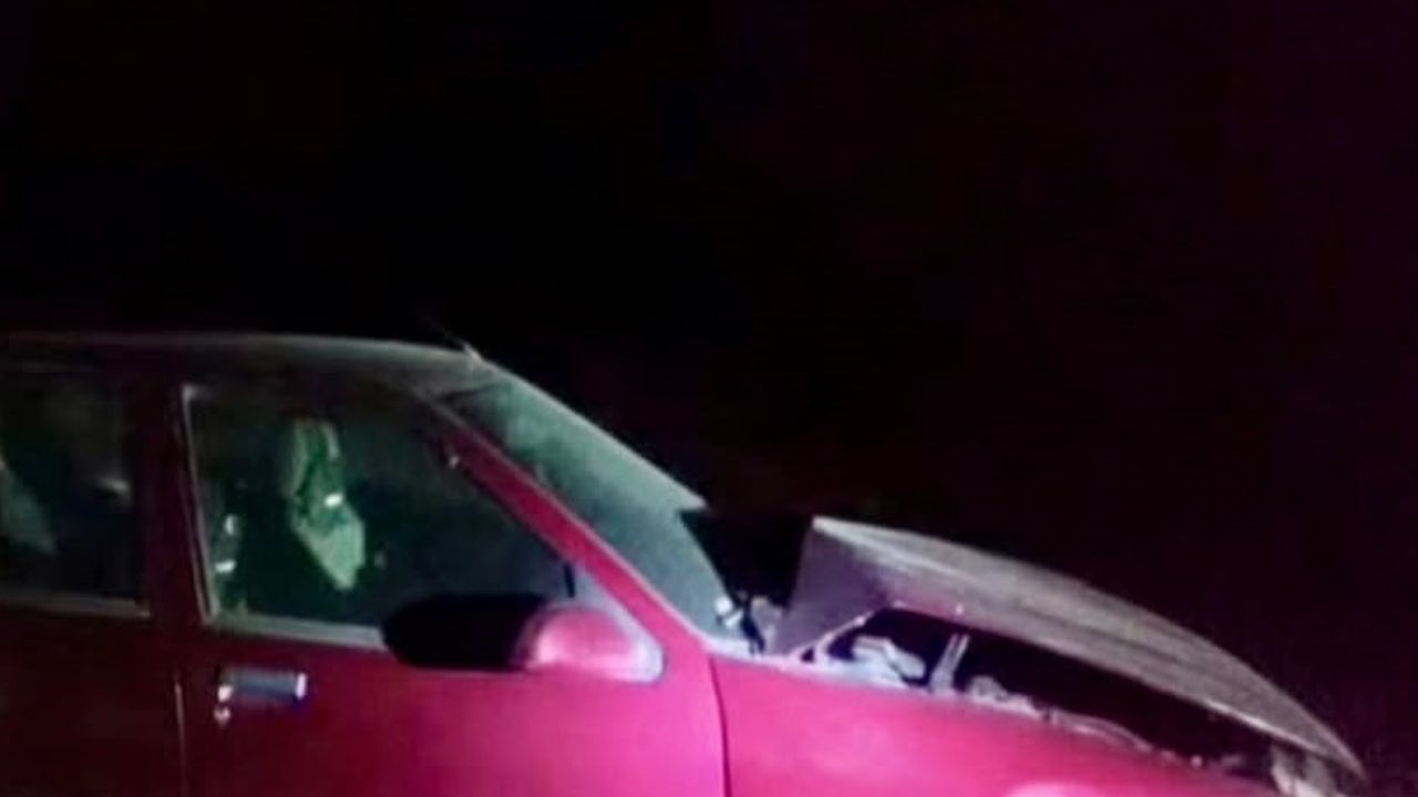 Çankırı'da karayolunda çarpışma: yolcular yara almadan kurtuldu