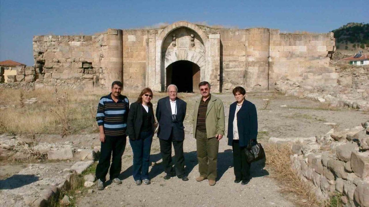 Çardak’ın ortak hafızası fotoğraflarla dijitalde canlanıyor