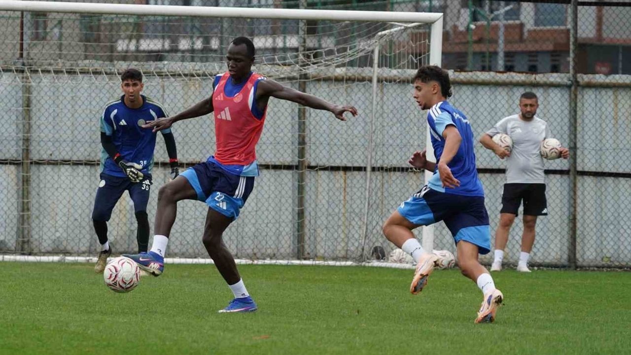 Çaykur Rizespor Gaziantep FK deplasmanına saha ve salon dengesini kurdu