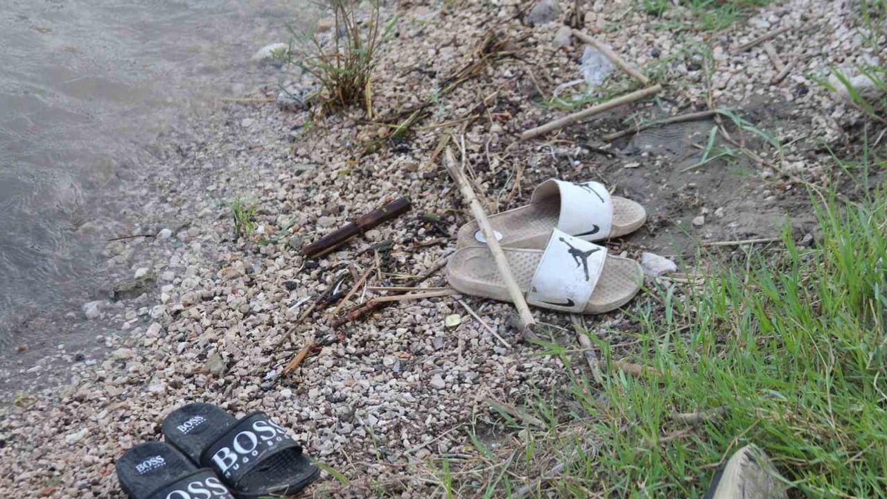 Ceyhan Nehri'nde serinlemek isterken akıntıya kapılan iki çocuk için arama sürüyor