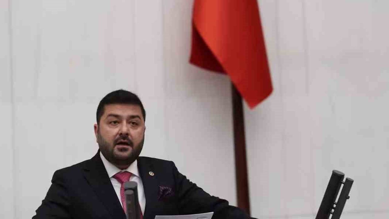 CHP'de Ahmet Baran Yazgan için 'kesin ihraç' talebiyle disiplin süreci başlatıldı