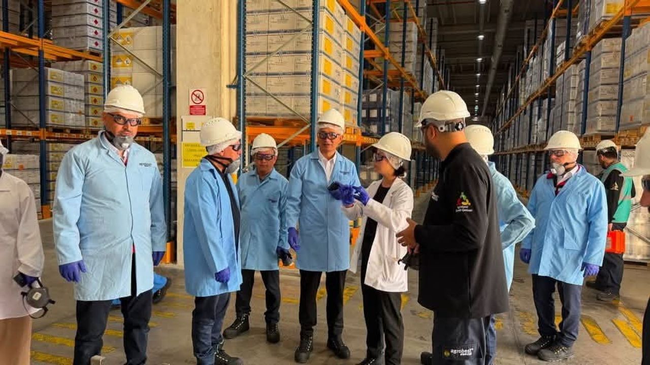 Çin heyeti Manisa'da üretim tesislerini inceledi, tarım ihracatı gündeme geldi