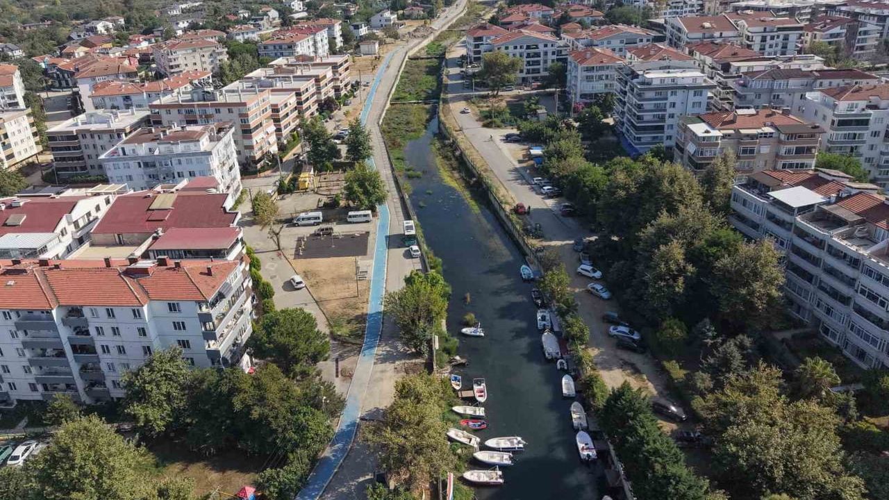 Çınarcık’ta sahil bölgesinde denize girme yasağı ve 7 milyon 131 bin liralık ceza kararı
