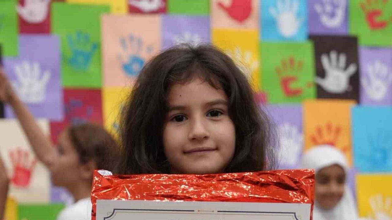 Çocuk üniversitesi'nde küçüklerden büyük değerler dersi