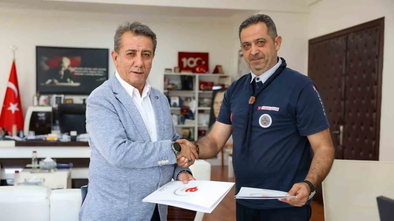 Çocuk ve gençlere yönelik izcilik atılımı: Efeler Belediyesi ve Kamp Ateşi el ele