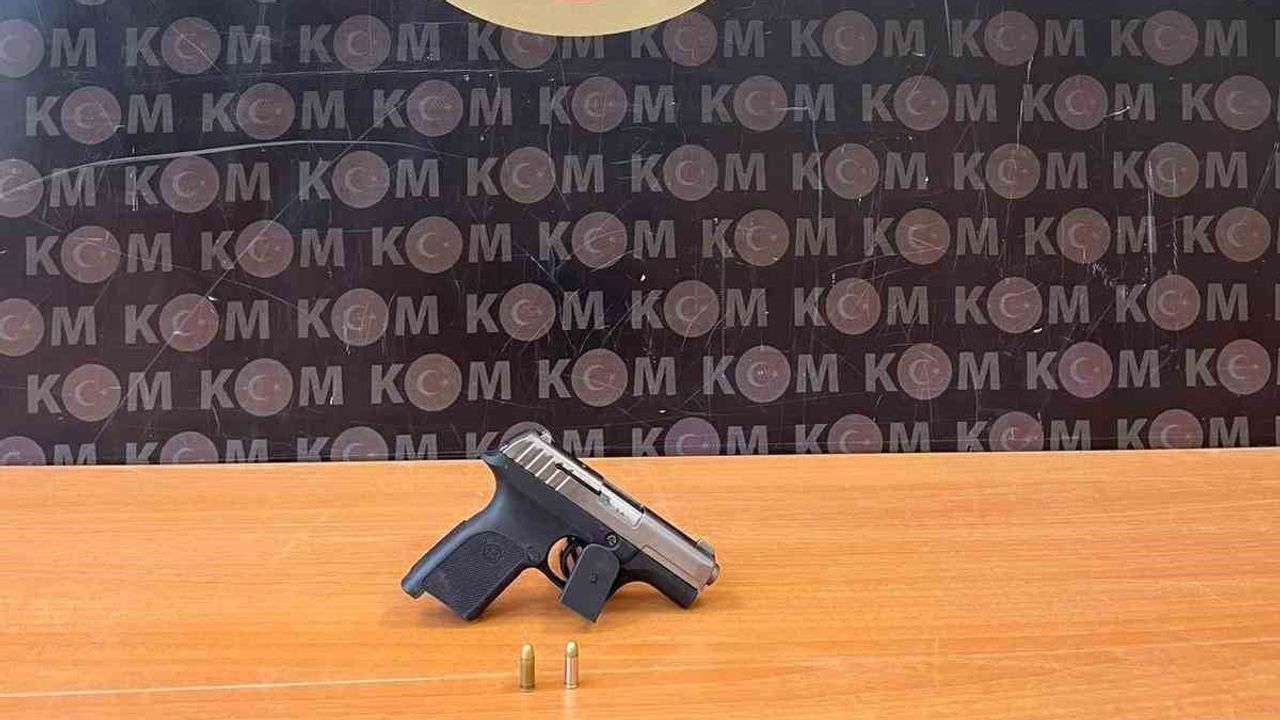 Çocukları suç işlerine sürükleyen çete İzmir operasyonunda çökertildi