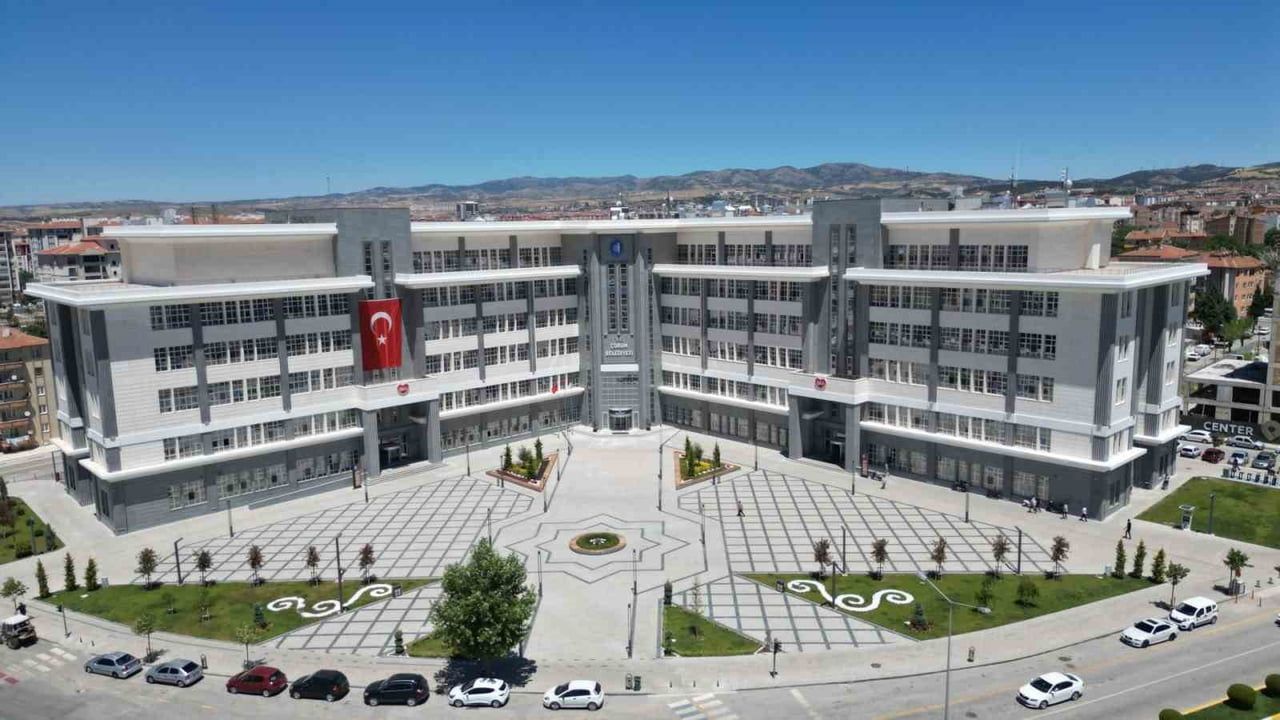 Çorum belediyesi'nden çağrı: belediye isimleri üzerinden para talebine karşı dikkatli olun