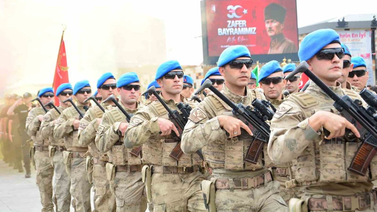 Çorum'da Kadeş'te birlik ve coşku: 30 ağustos Zafer Bayramı töreni