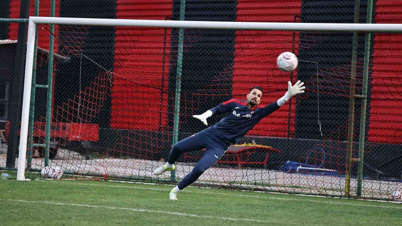 Çorum FK hazırlıklarını salondan sahaya taşıdı: Beşiktaş maçı öncesi tempo yükseldi