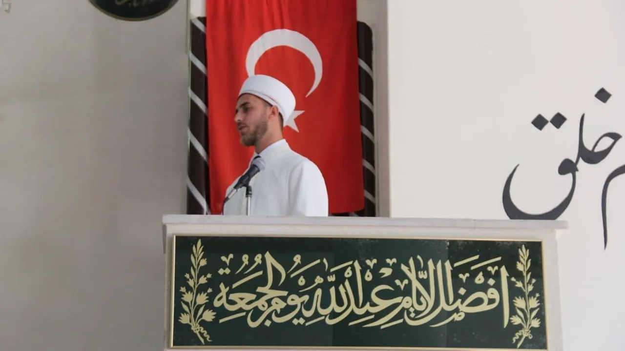 Cuma hutbesinde Malazgirt ve Büyük Taarruz atıfıyla birlik ve sorumluluk çağrısı