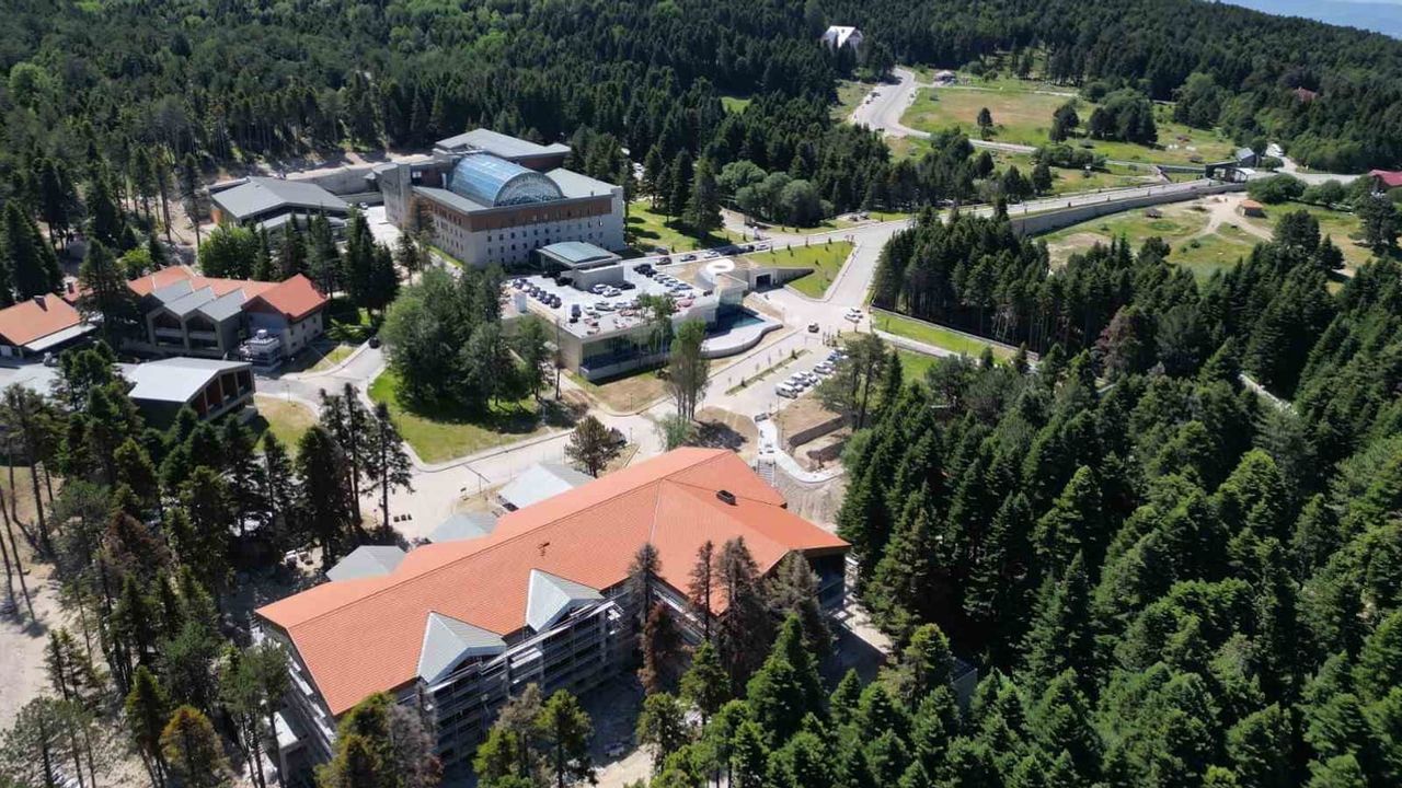 Cumhuriyet mirası sanatoryumdan küresel eğitim üssüne Uludağ yeniden canlandı
