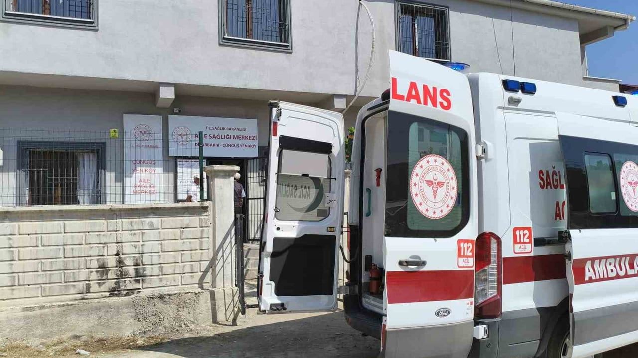 Çüngüş'te ocakta yemek bırakırken elektrik akımına kapılan kadın hayatını kaybetti