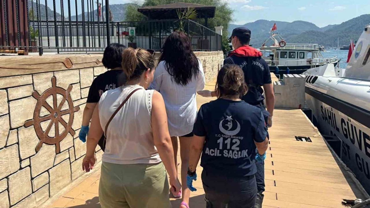 Dalaman karasularında yaralanan vatandaş için acil deniz tahliyesi