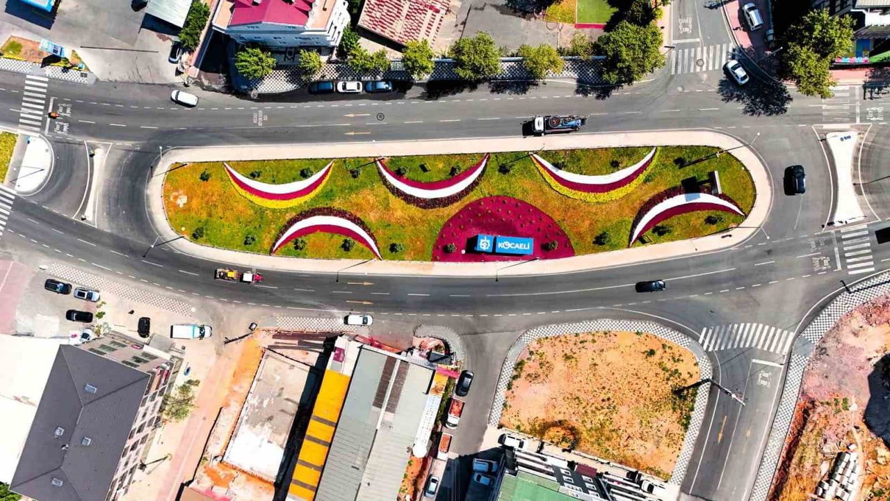 Darıca kavşağında modern düzenleme trafik akışını hızlandırdı