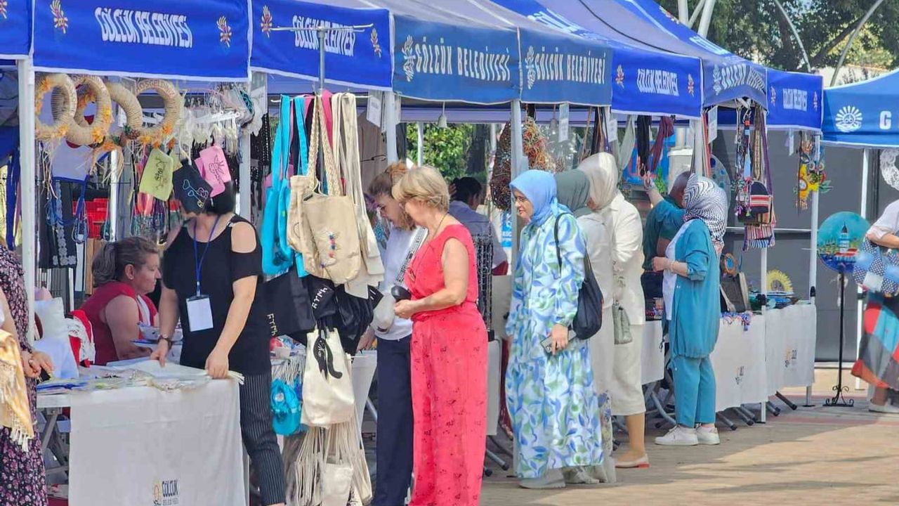Değirmendere'de gelenek canlanıyor: ustalar el emeğini meydanda buluşturdu