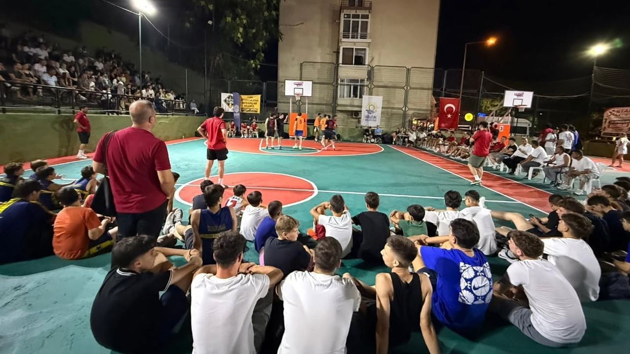 Değirmendere sahilinde sokak basketbolu şöleni finalle son buldu