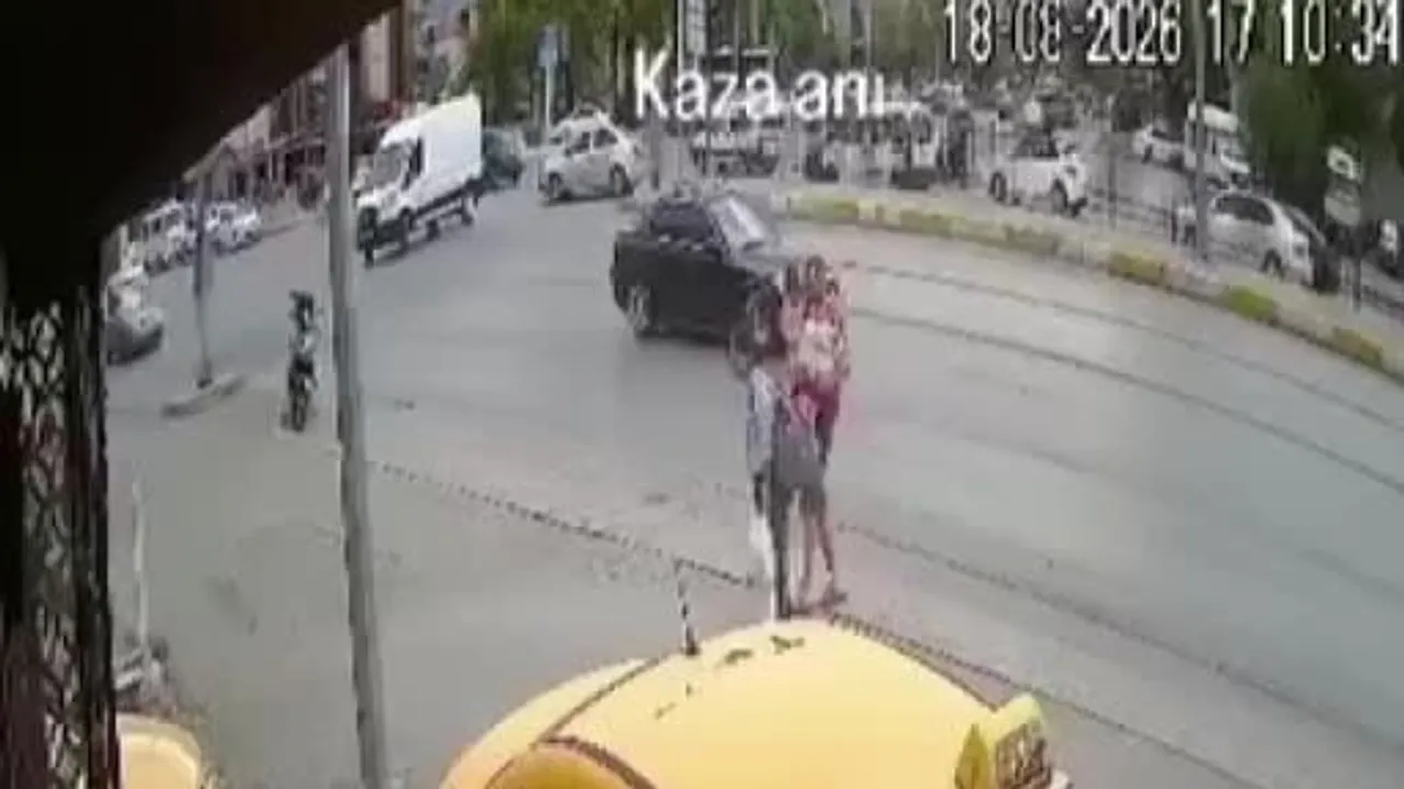 Denizli'de yasaklı u dönüşleri kavşakta sık kazaya neden oluyor