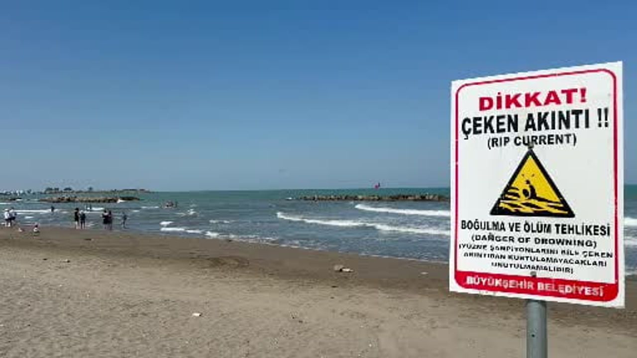 Dereköy sahilinde akıntı alarmı: peş peşe dört boğulma tehlikesi