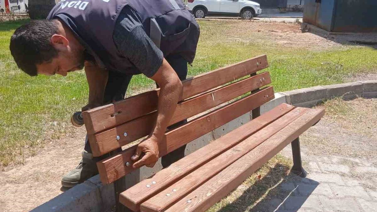 Didim'de parklar adım adım bakım ve onarım ile güçlendiriliyor
