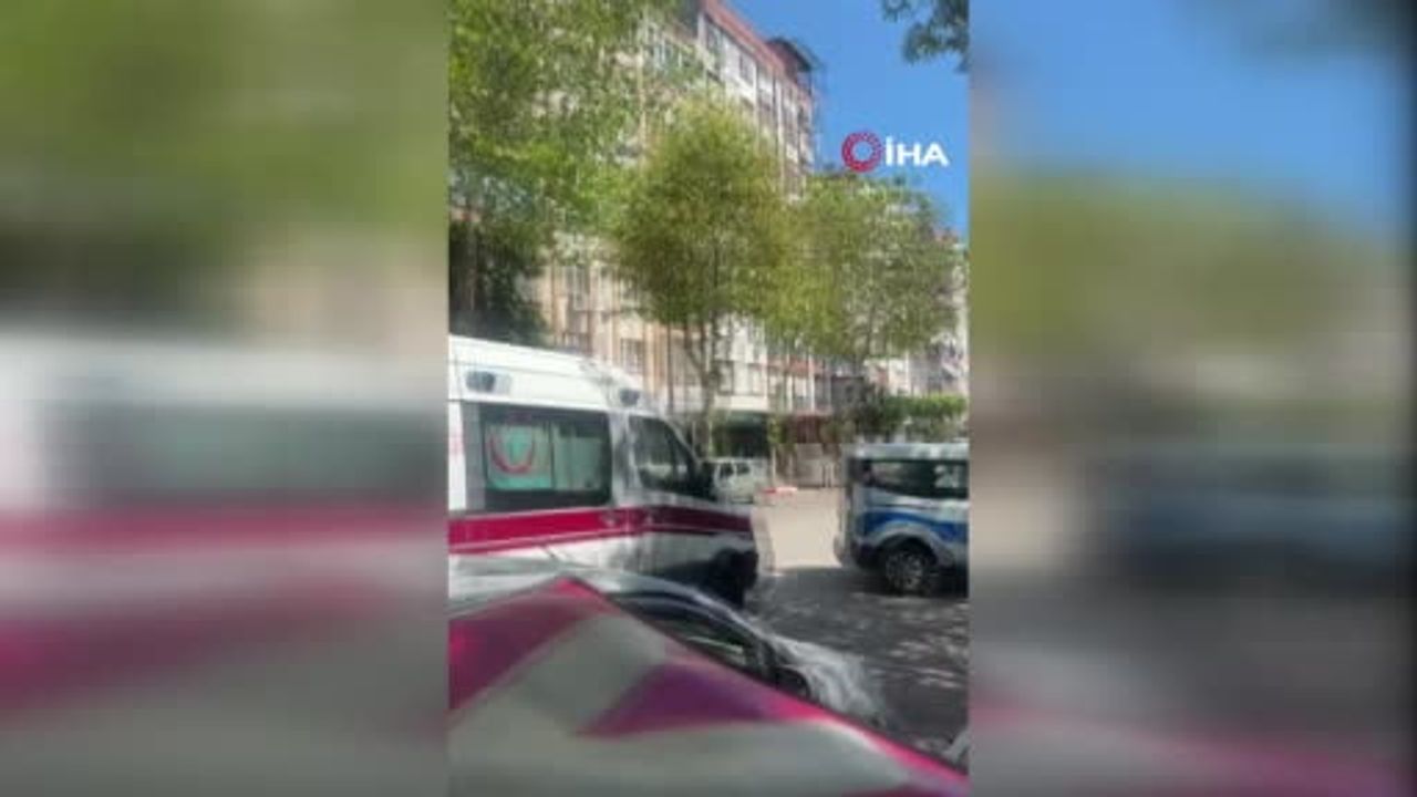 Dönercide çıkan tartışmada motokurye iki parmağı kopma derecesinde yaralandı