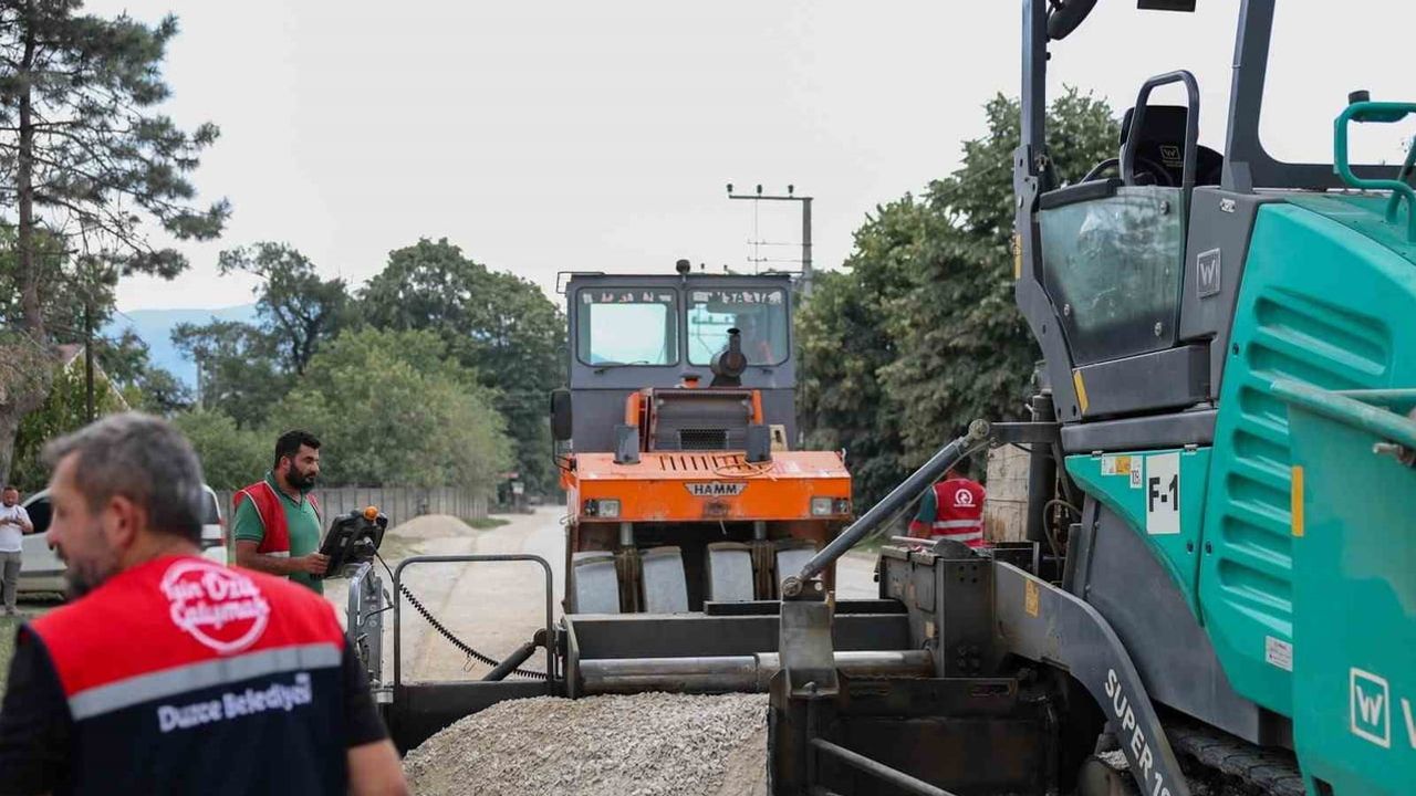 Düzce'de 500 milyonluk paketle asfalt atağı başladı