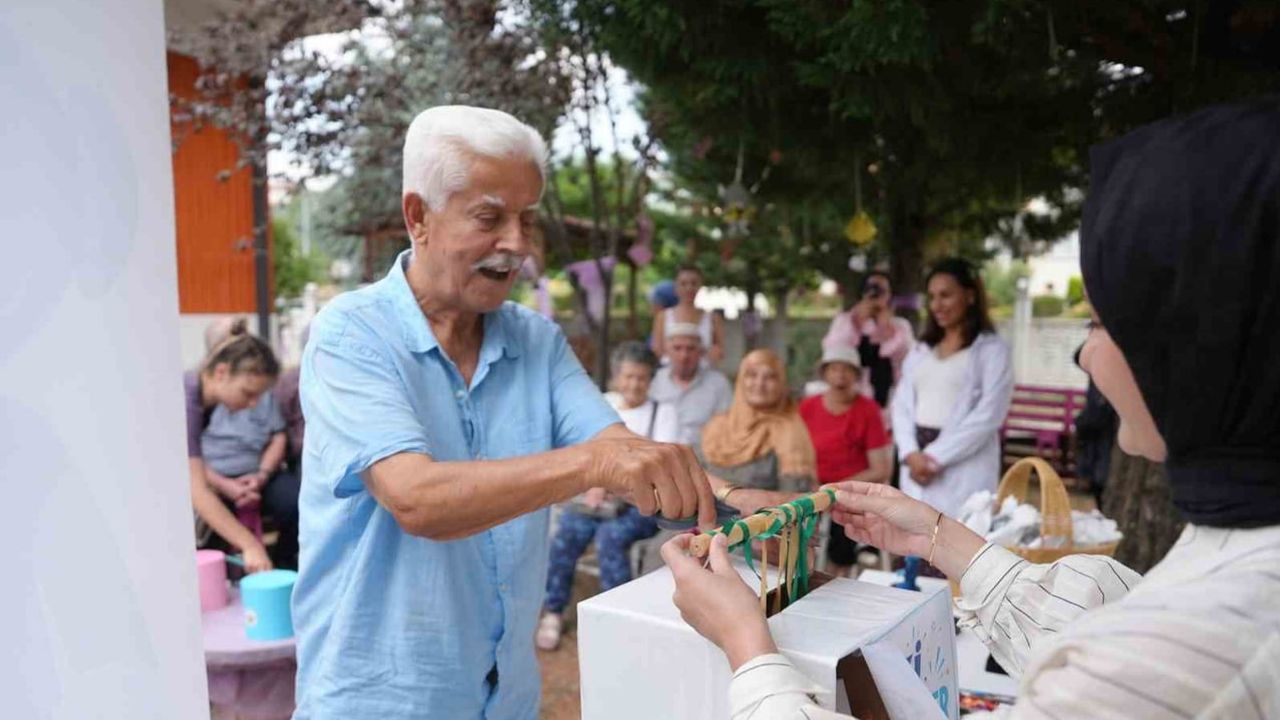 Düzce’de Alzheimer merkezinde işitme taraması ve farkındalık günü