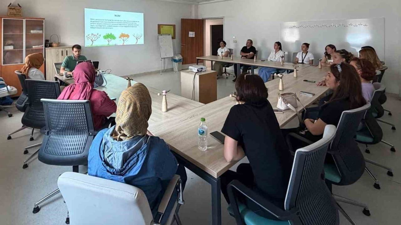 Düzce'de sağlıklı hayat saatleri'nde iklim krizi sağlık gündemine taşındı
