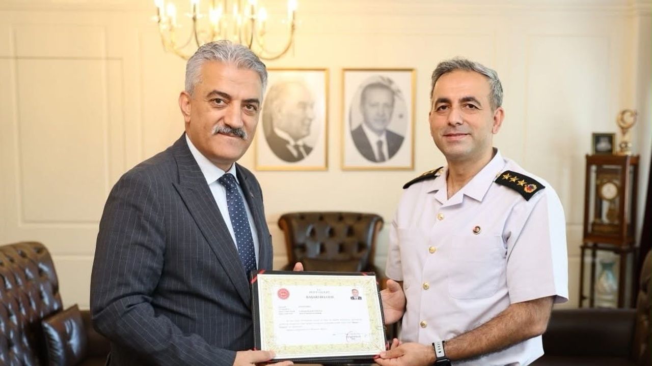 Düzce'de yeni jandarma komutanı Mustafa Kılınç göreve başladı